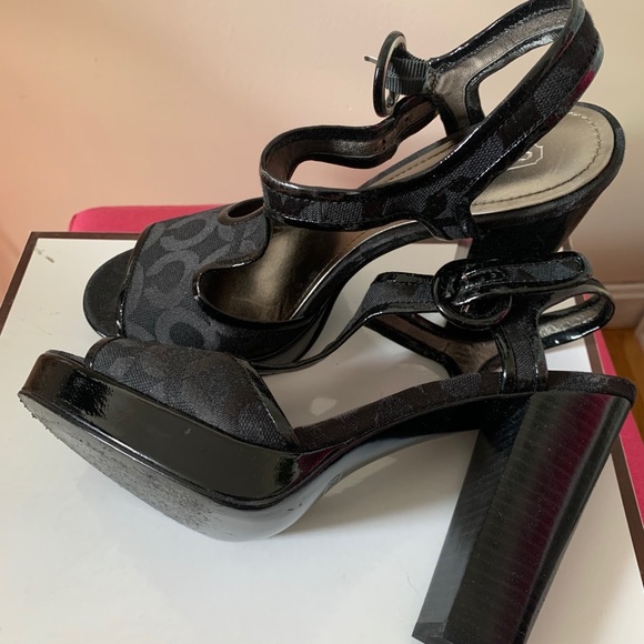 Vintage COACH Logo Platform Heels - Picture 3 of 6